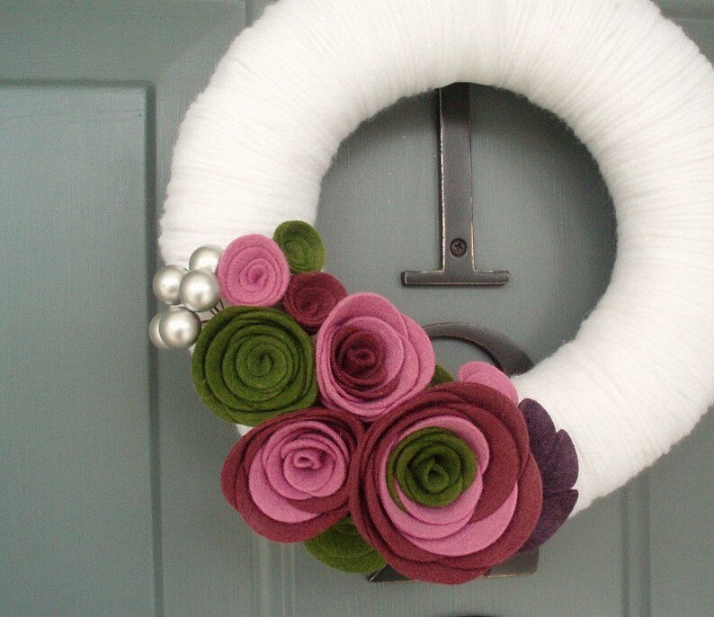 Felt Flower Wreath / Floral Wreath / Yarn / Farmhouse / Modern Etsy