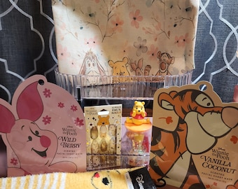 Winnie the Pooh Spa Gift Box, Disney Self Care Package, Piglet and Tigger Sheet Masks, Faux Nails and Cosmetic Bag Set