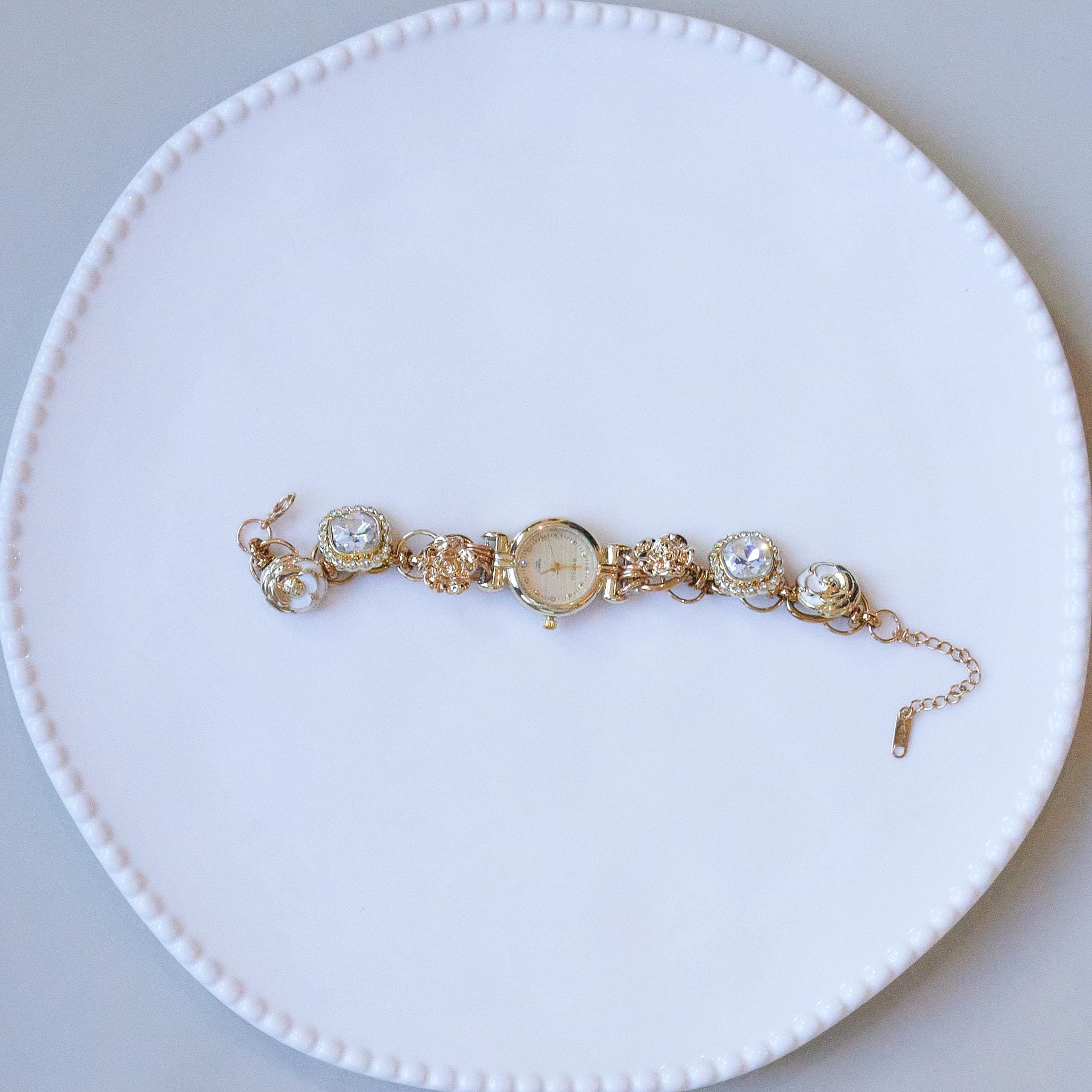 Handmade Retro Gold Watch Bracelet, Steampunk Chain Wristwear, Victorian Punk Gold Clock Bracelet, Y2K Reclaimed Watches for Alt Girls