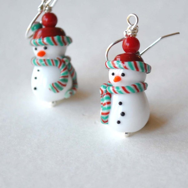 Snowman Earrings, Christmas Jewelry, Lampwork Glass Earrings, Whimsical Earrings, Frosty the Snowman Inspired Earrings