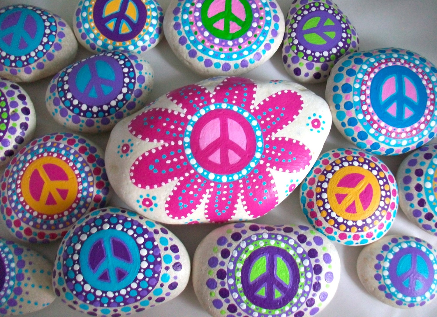 Custom Peace Rocks ~ Set of 2 - Etsy