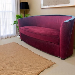 Vintage Modern Burgundy Curved Sofa – Mid-Century Velvet Loveseat with black Trim, Contemporary Statement Couch