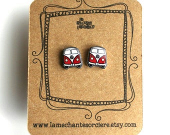 Petit campeur rétro, Boucles d'oreilles légères, Vintage, bijou rouge blanc, La Méchante Sorcière, Love, road trip, aventure, bus, kombi