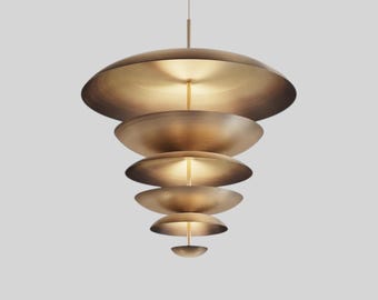 ミッドセンチュリー・スプートニク・シャンデリア：真鍮製イタリアン