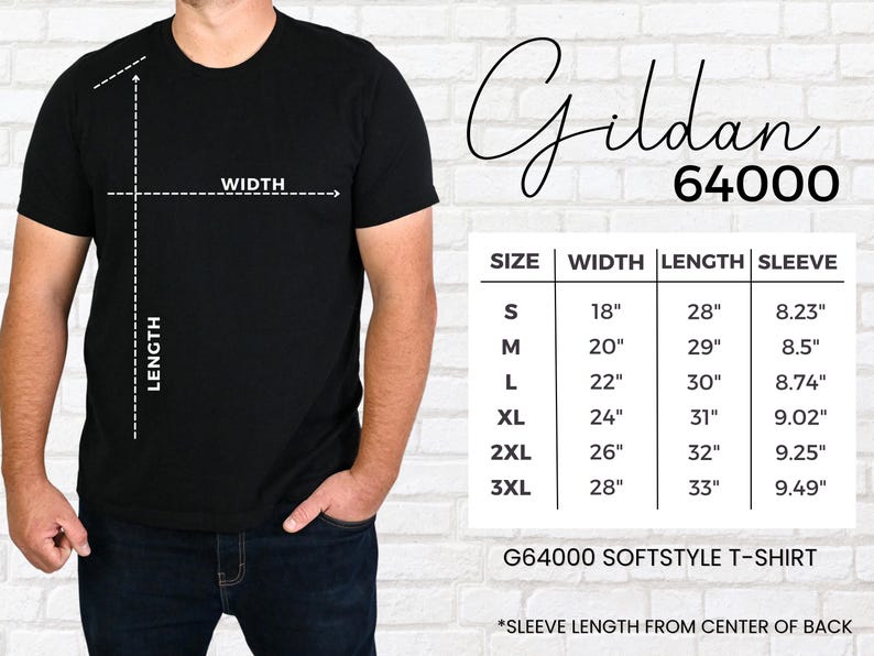 K&ouml;nnte beinhalten: Ein schwarzes Gildan 64000 Softstyle T-Shirt mit einer Gr&ouml;&szlig;entabelle, die Ma&szlig;e in Zentimetern anzeigt. Die Tabelle umfasst die Gr&ouml;&szlig;en S bis 3XL, mit einer Breite von 45.7cm bis 71.1cm, einer L&auml;nge von 71.1cm bis 83.8cm und einer &Auml;rmell&auml;nge von 20.9cm bis 24.1cm.