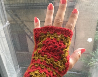 Great Granny Square Mitts, 100% wool lightweight fingerless mittens