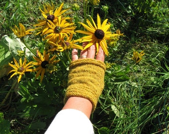 Around Town Mitts   pdf knitting pattern only fingerless mittens file