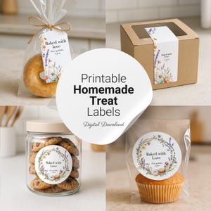 Pode incluir: Etiquetas imprimíveis com um design floral e o texto "Baked with Love" em letras pretas. As etiquetas são mostradas em vários produtos caseiros assados, incluindo um donut, biscoitos e cupcakes.