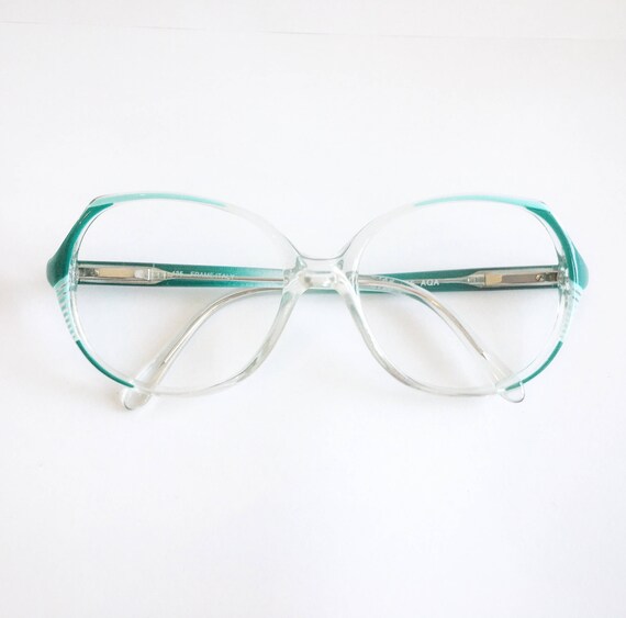 CLEARANCE Vintage 1980 display picture 1