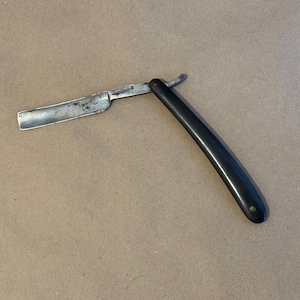 Antique George Wostenholm & Sons Celebrated IXL Straight Razor