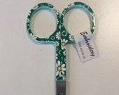Embroidery scissors Green with daisies