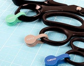 It's Sew Emma - Scissor ID - magnetic clips to identify scissors for paper, fabric, thread - Scissor ID magnetic silicon clips - 3 pack