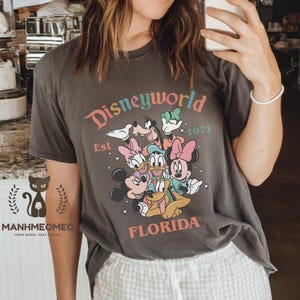 Retro Mickey and Friends Disneyworld 2025 Family Vacation Shirt