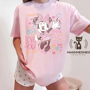 Vintage Minnie Mouse T-Shirt, Disney Minnie Shirt, Disney Girl Trip Shirt, Disney Vacation Shirt, Disneyland  Shirt, Disneyworld Family Tee