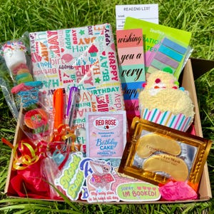 Blind Date With a Book Box: Personalized Bookish Gift