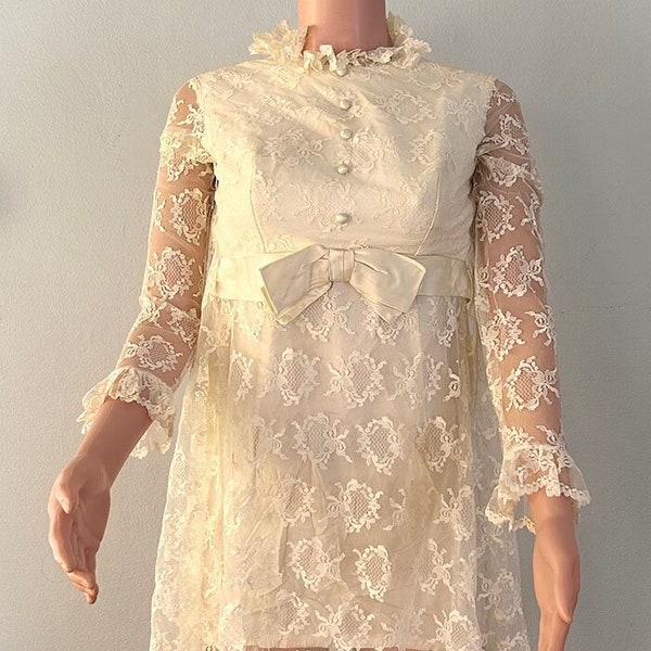 1960s Cream Wedding Dress