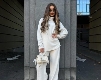 Conjunto de punto para mujer / Traje cálido de angora acanalado con top de cuello alto y pantalones anchos / Conjunto acogedor de dos piezas para invierno
