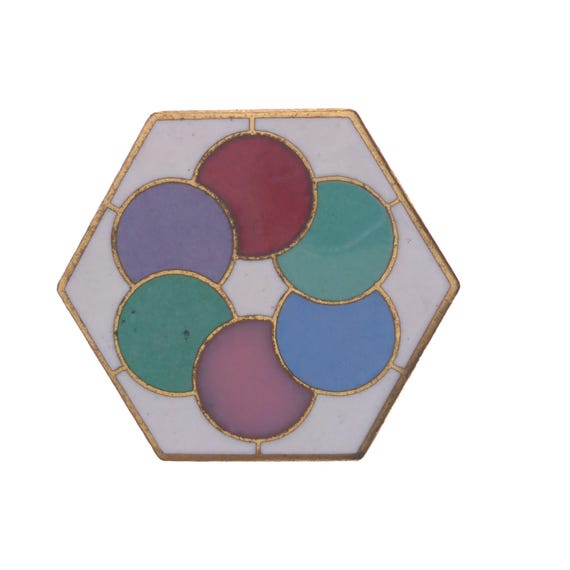 Hexagonal Shape with Overlapping Colorful Circles… - image 1
