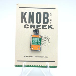 Épinglette en émail pour bouteille de whisky Knob Creek Rye