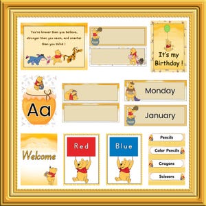 Puede incluir: Un collage enmarcado con personajes de Winnie the Pooh. El collage incluye el texto "¡Eres más valiente de lo que crees, más fuerte de lo que pareces y más inteligente de lo que piensas!" y "¡Es mi cumpleaños!" Otros elementos incluyen las palabras "Bienvenido", "Rojo", "Azul", "Lunes" y "Enero".