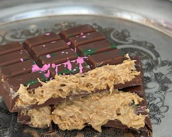 Handmade Dubai Chocolate, Dubai Chocolate Bar, Hazelnut Kunafa Chocolate Bar, Knafeh Chocolate, Kunafa hazelnut milk chocolate