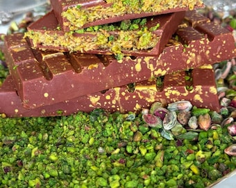 Chocolate Dubái hecho a mano, barra de chocolate Dubái, barra de chocolate Kunafa con pistacho, chocolate Knafeh, chocolate con leche y pistacho Kunafa