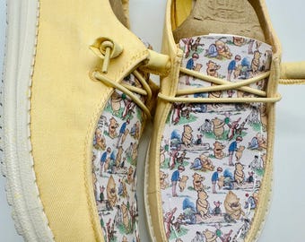 Zapatos personalizados "Winnie the Pooh" Hey Dude: Personaje de verano personalizado a mano