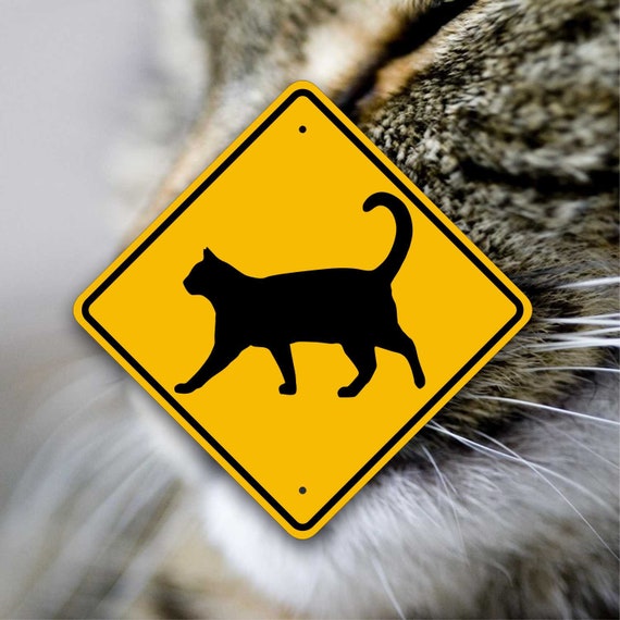 CAT CROSSING Metal Warning Placard Fun Kitty Cat Decor Pet Safety Sign 