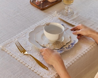 Juego de 2 manteles individuales franceses de encaje bordado – Manteles individuales europeos vintage, decoración para mesa de té, comedor/decoración para mesa rústica, detalles para bodas
