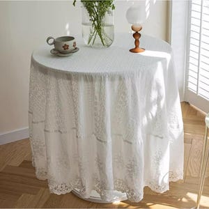 French Style Round Lace Tablecloth – White Elegant Dining Table Cover, Princess-Inspired Tea Table Cloth, Light Luxury Decorative Drape