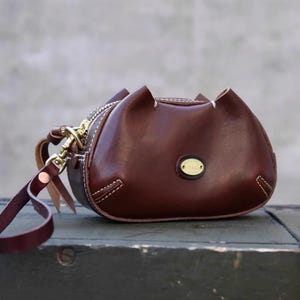 Luxuriöse dicke fettige Leder handgefertigte Katzentasche, Handtasche, Kosmetiktasche, Geldbörse, Minitasche für Frauen, High-End-Katzenschatten-kleine Tasche