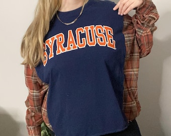 Upcycled Reworked / Einzelstück/ Siracuse Universität Flanell Top