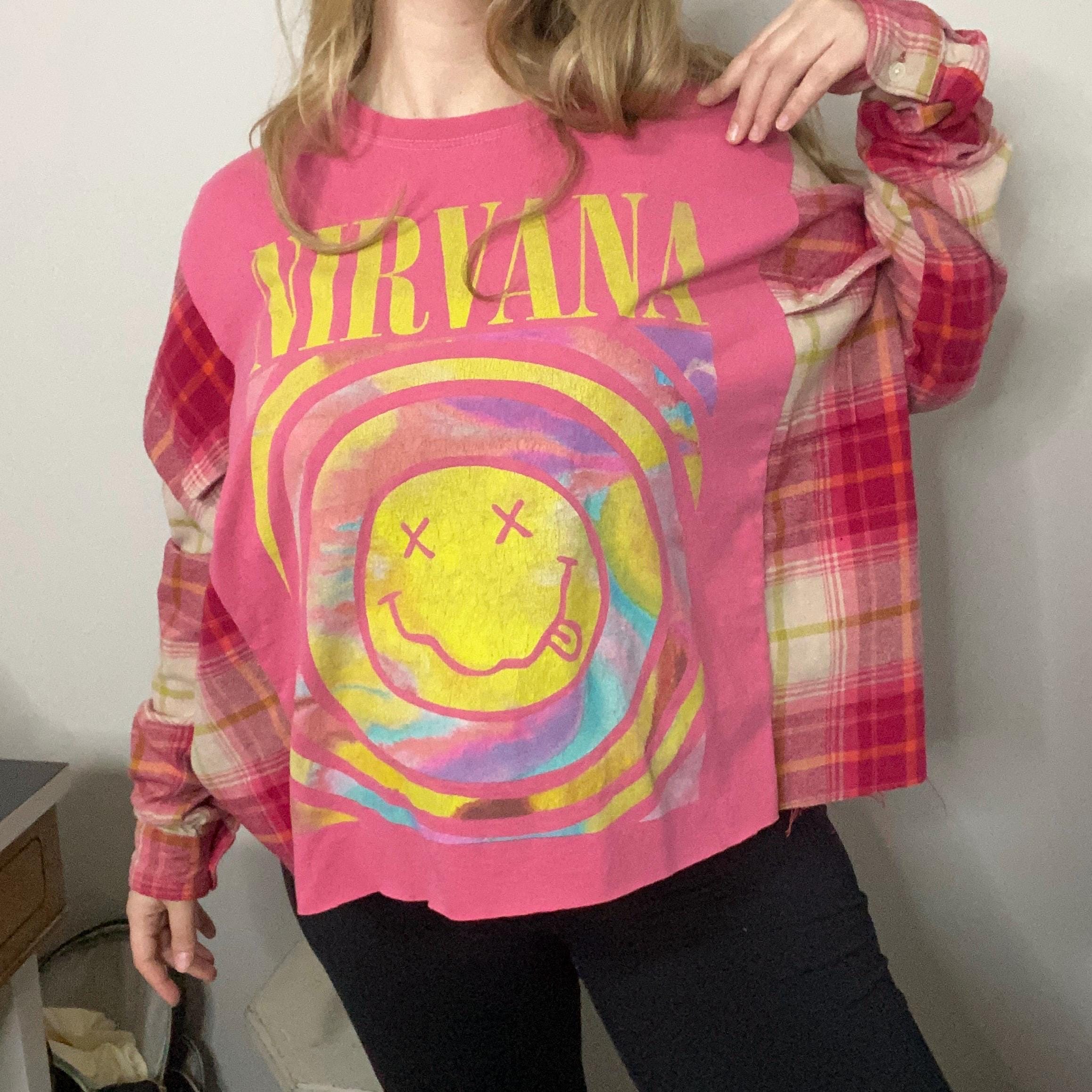 Pink nirvana tee - Etsy 日本