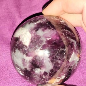 High Quality Natural Flashy Purple Mica Lepidolite Sphere