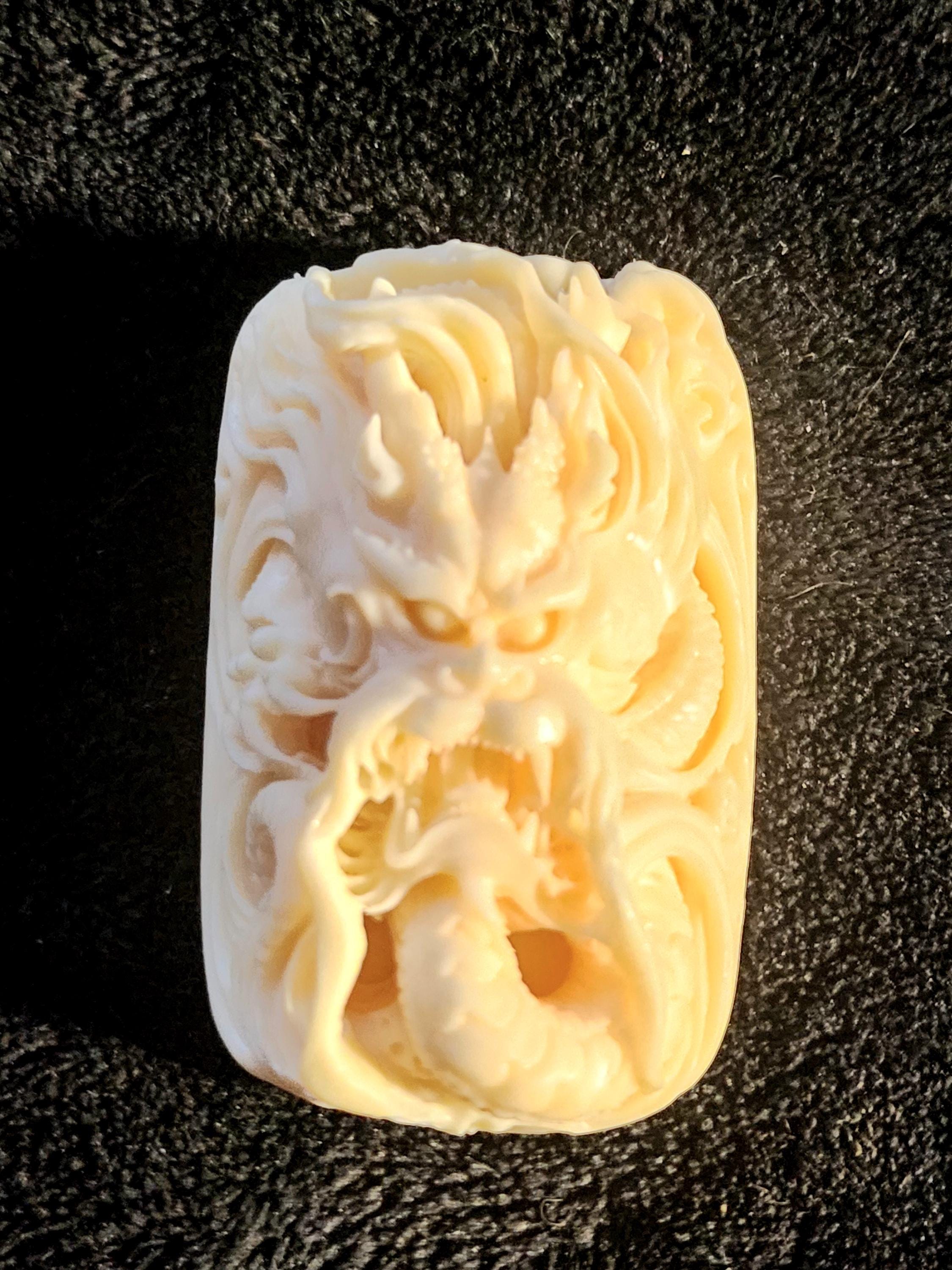 Tagua nut carving - Etsy 日本