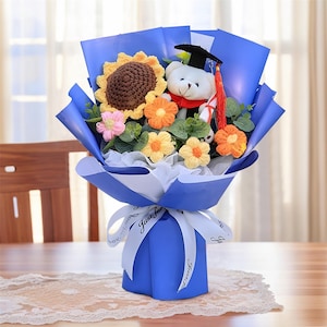 Handgemachte Abschluss-Blumenstrauß-Häkel-Sonnenblume, gehäkelte Blume mit Abschluss-Bär, Abschluss-Geschenke, Geschenk für graduierte 2025, Abschluss-Geschenke