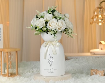 Personalized Anniversary Vase, Custom Ceramic Keepsake with Date, Wedding Gift for Couple, Engagement Gifts for Her, Bud Vase for Home Decor