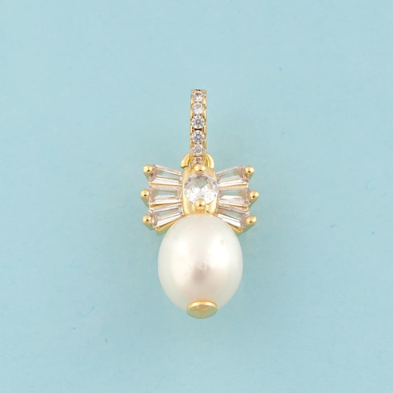Gold CZ Pearl Charms,Pearl Jewelry,Pearl Pendant for DIY Jewelry Making,18K Gold