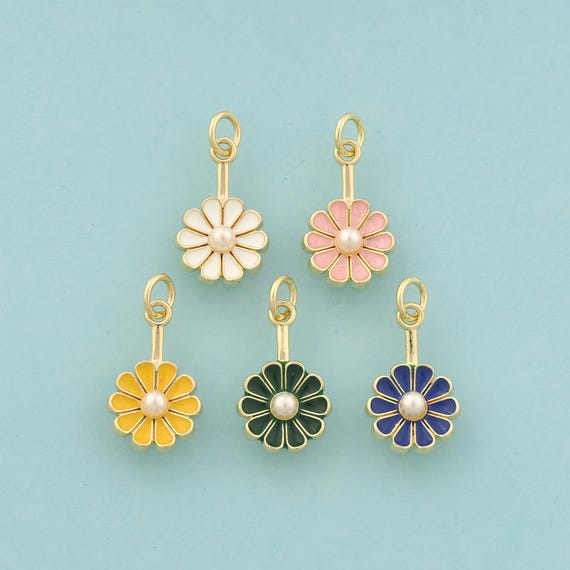 Gold Daisy Charms,Flower Jewelry,Enamel Daisy Pendant for DIY Jewelry Making,18K Gold