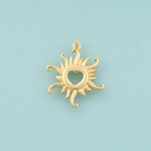 Gold Sun Charms,Celestial Jewelry,Sunburst Pendant for DIY Jewelry Making,18K Gold