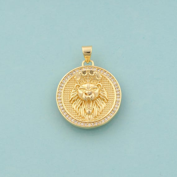 Gold CZ Lion Charms,Animal Jewelry,Round Pendant for DIY Jewelry Making,18K Gold