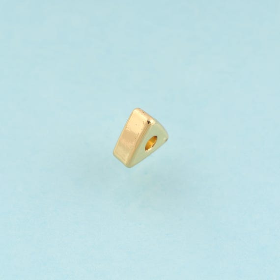 10 pcs Triangle Spacer Beads,Geometric Beads,Triangle Spacer Beads for DIY Jewelry Making,18K Gold