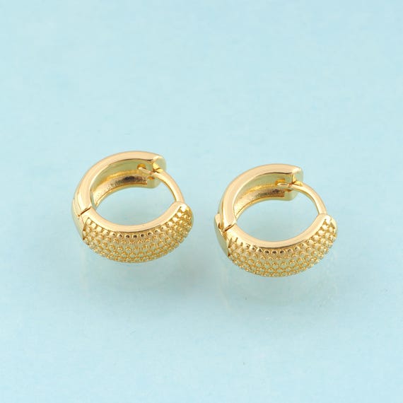 Gold Hoop Earrings,Hugging Hoop Jewelry Earrings,Hoop Earrings,Gift for Her,18K Gold