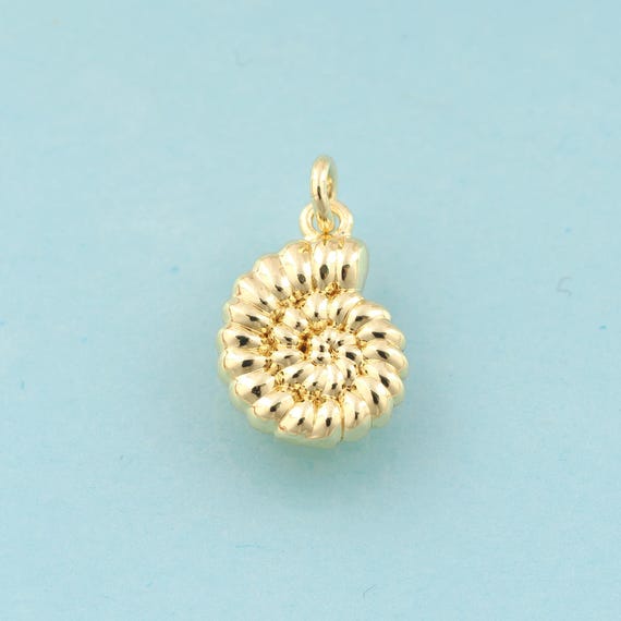 Gold Snail Shell Charms,Shell Jewelry,Shell Pendant for DIY Jewelry Making,18K Gold