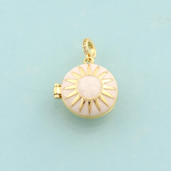 Gold Enamel Sun Charms,Photo Frame Jewelry,Sunburst Pendant for DIY Jewelry Making,18K Gold