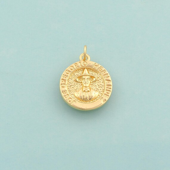 Gold Jose Gregorio Hernandez Charms,Portrait Jewelry,Round Pendant for DIY Jewelry Making,18K Gold