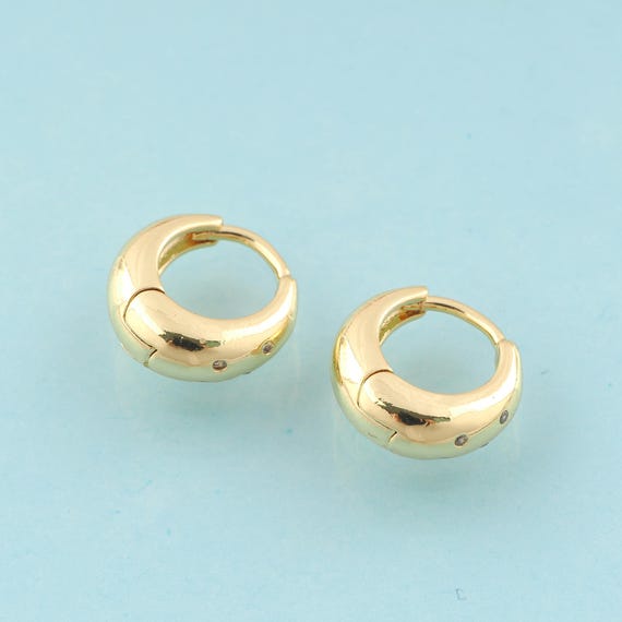 Gold Hoop Earrings,Hugging Hoop Jewelry Earrings,Hoop Earrings,Gift for Her,18K Gold