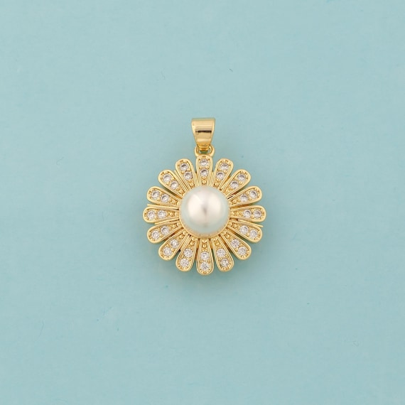 Gold CZ Daisy Charms,Flower Jewelry,Daisy Pendant for DIY Jewelry Making,18K Gold