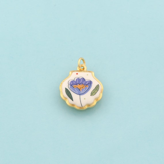 Gold Shell Charms,Flower Jewelry,Enamel Oyster Pendant for DIY Jewelry Making,18K Gold