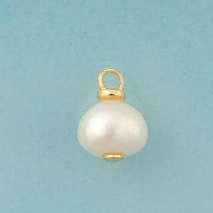 Gold Pearl Charms,Pearl Jewelry,Pearl Pendant for DIY Jewelry Making,18K Gold